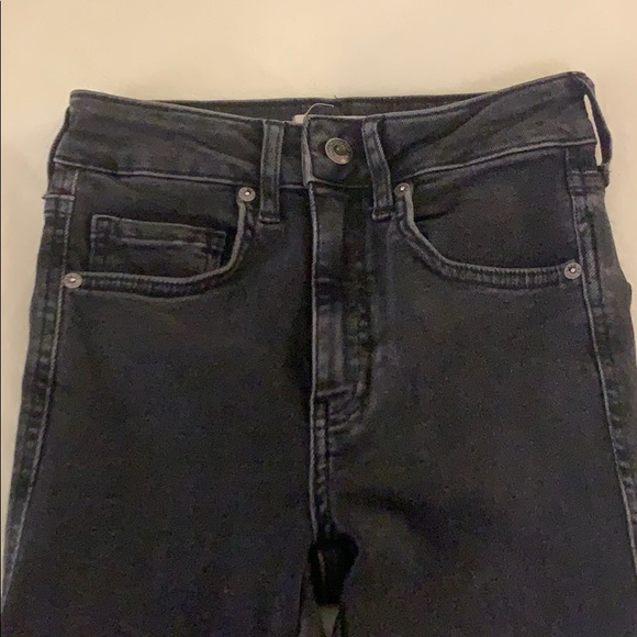 Jeans - Picture 1 of 5